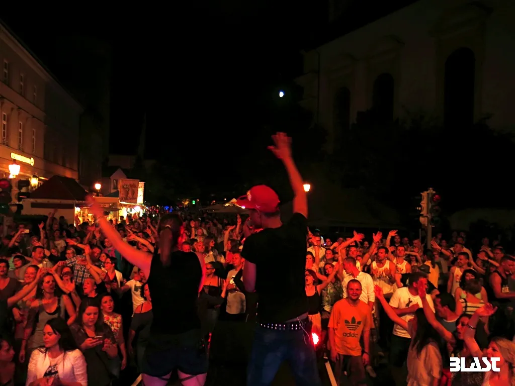 Kitzinger Stadtfest 2014 mit der Partyband BLAST