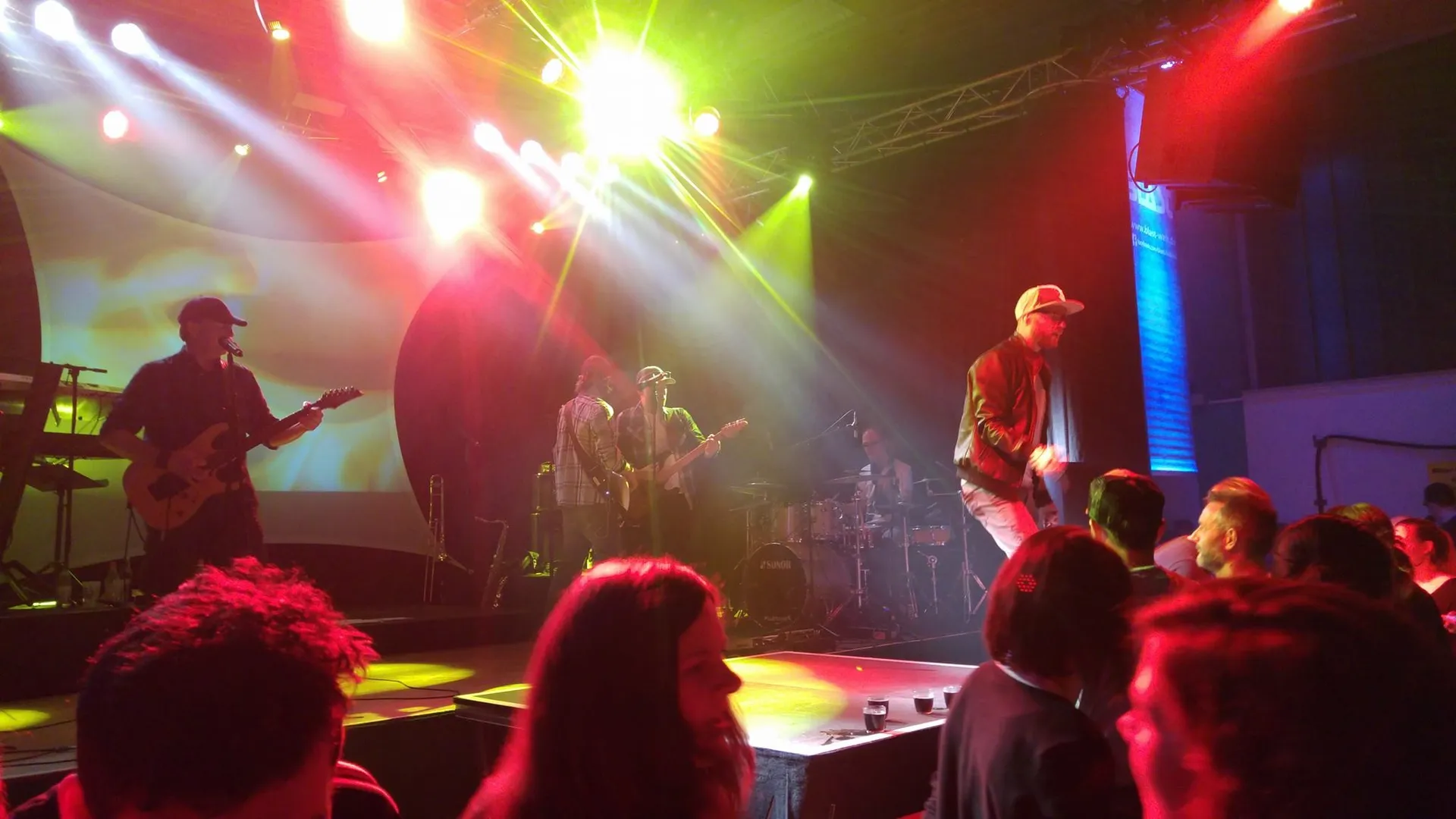 BLAST Hallenbeben Oberwerrn 2017